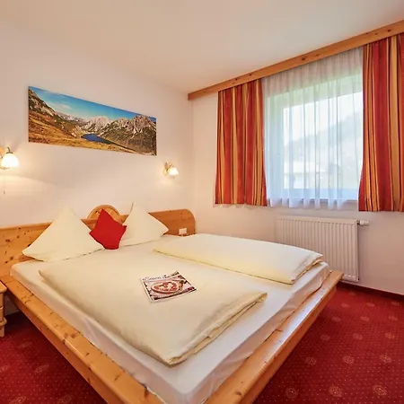 Happy フラッハウ